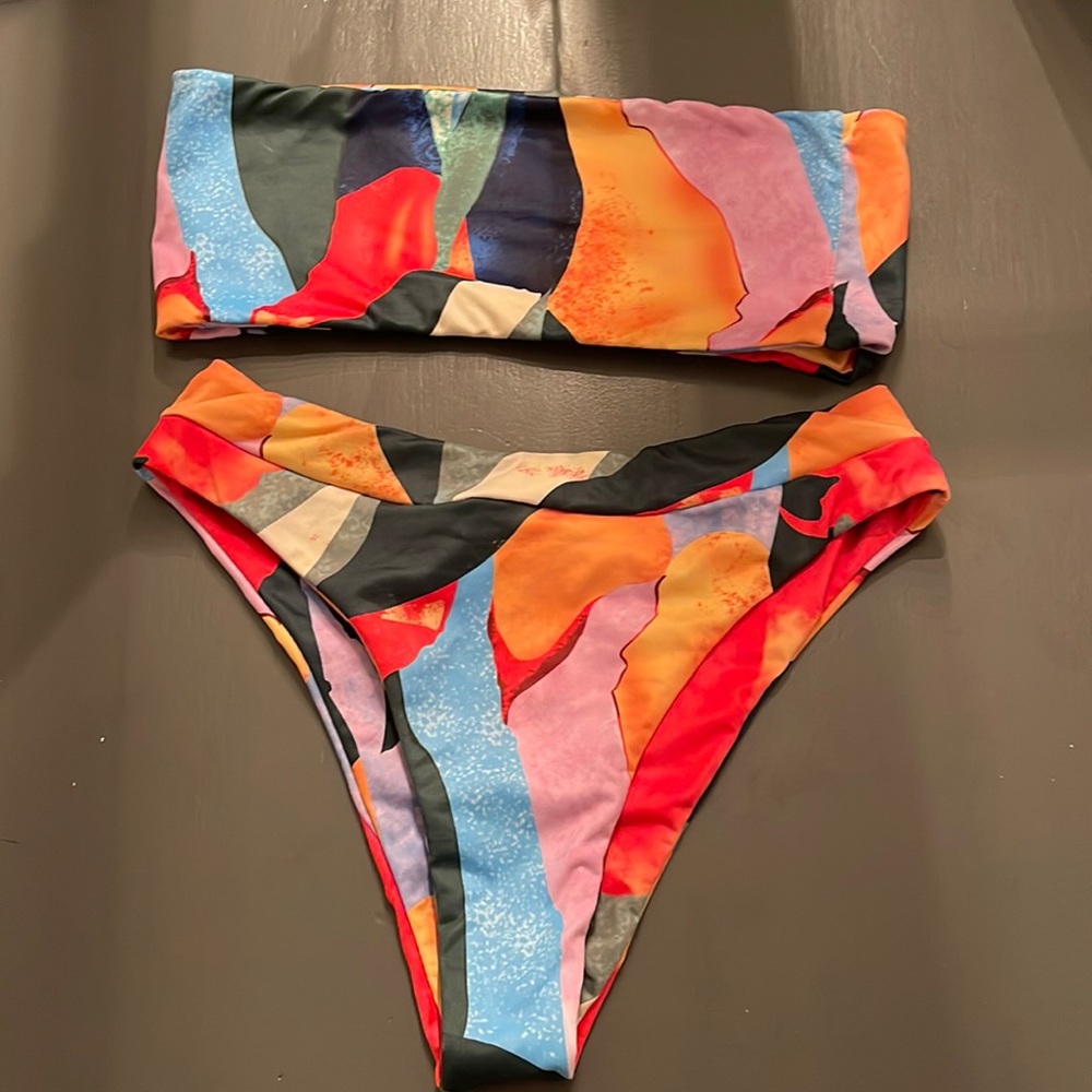 Strapless bikini set